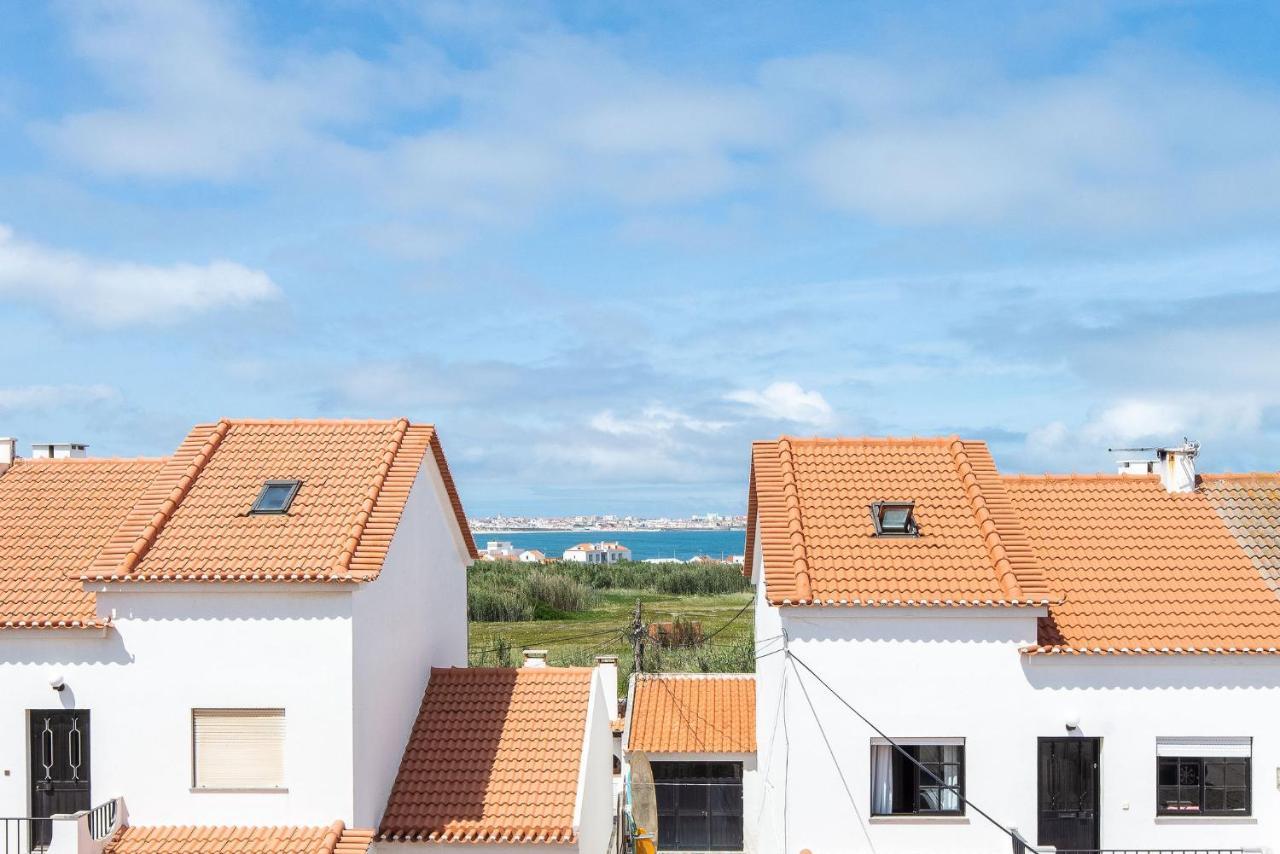 Апартаменты Baleal Pointsurprise House Экстерьер фото